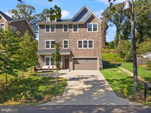 18518 Old Triangle Rd, TRIANGLE, VA, 22172-1908 | Card Image