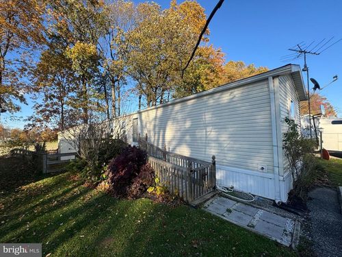 110 Dawn St, QUARRYVILLE, PA, 17566-9329 | Card Image