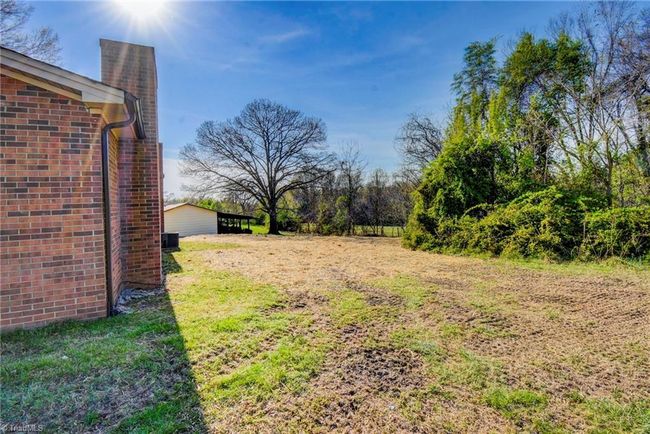 211 Riverside Cir, House other with 3 bedrooms, 1 bathrooms and null parking in Eden NC | Image 24