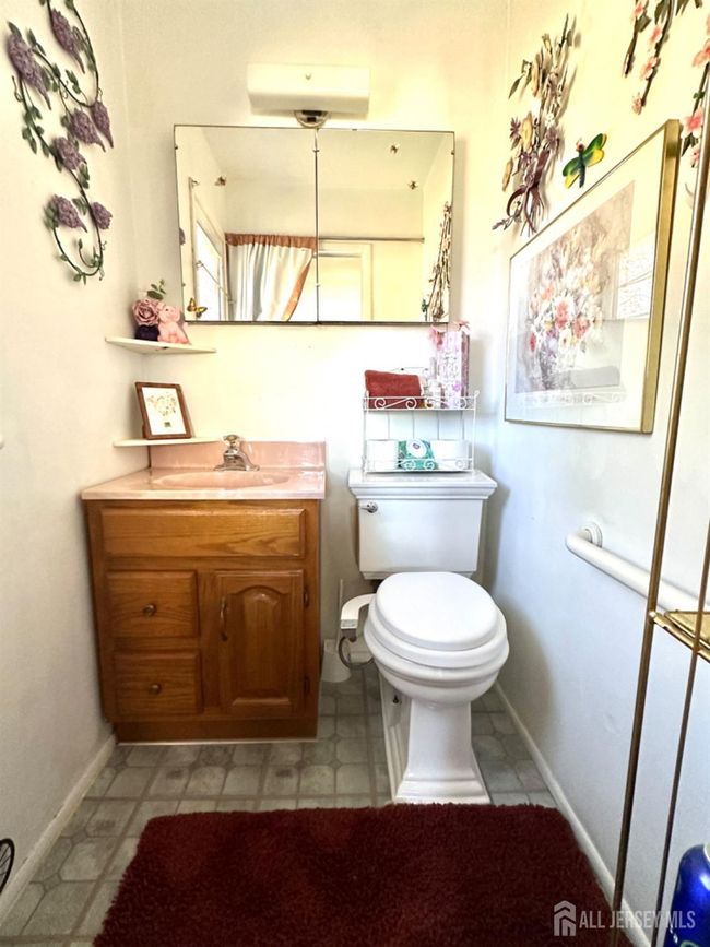 3 Joline Rd, House other with 3 bedrooms, 2 bathrooms and null parking in Kendall Park NJ | Image 14