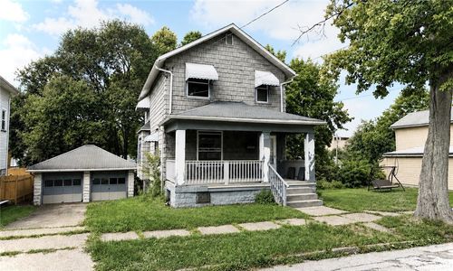 233 2nd Ave, Sharon, PA, 16146-2210 | Card Image