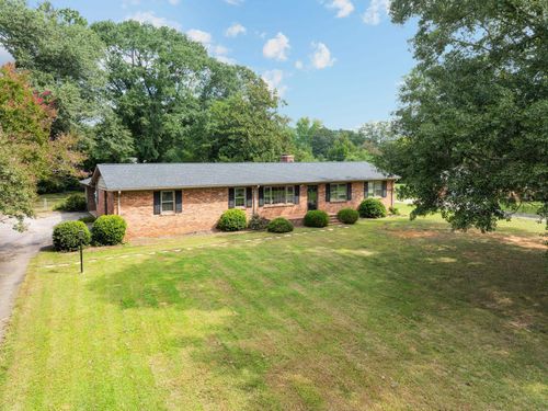 105 Thunderbird Pl, Spartanburg, SC, 29307-3828 | Card Image