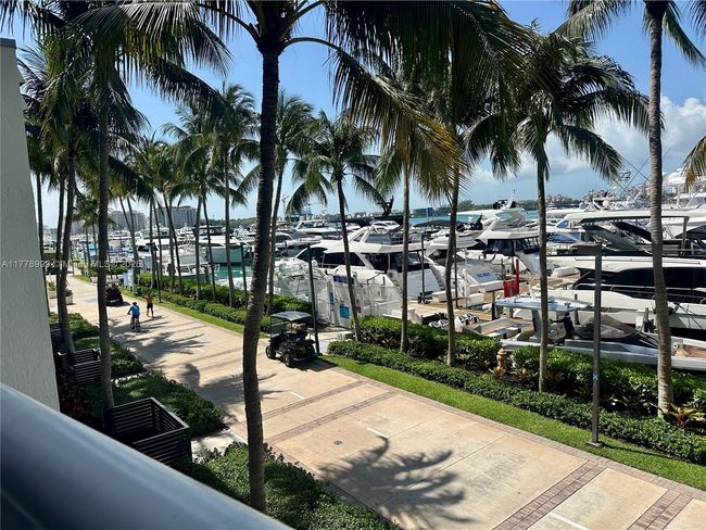 STE-4M - 400 Alton Rd, Condo with 1 bedrooms, 2 bathrooms and null parking in Miami Beach FL | Image 28