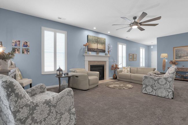 159 Broadmoore Blvd, Condo with 3 bedrooms, 2 bathrooms and null parking in Pataskala OH | Image 8