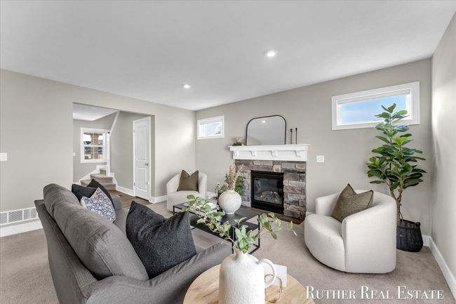 Living Room | Image 5