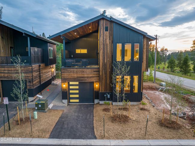 Twilight Exterior | Image 43