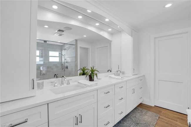 11 Sunview Blvd, House other with 3 bedrooms, 3 bathrooms and 1 parking in FORT MYERS BEACH FL | Image 20