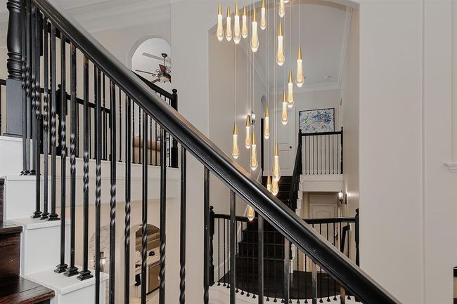 28107 Buena Way, House other with 5 bedrooms, 5 bathrooms and 7 parking in Spring TX | Image 22