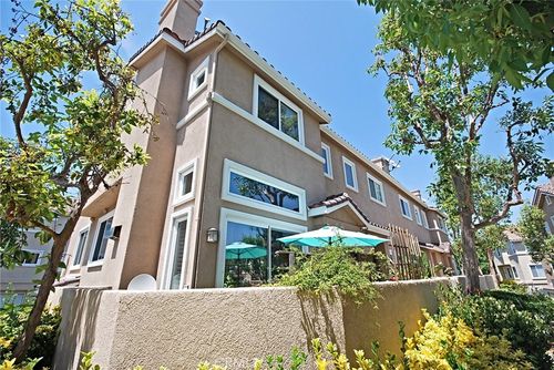 unit-a-25710 Wagner Way, Stevenson Ranch, CA, 91381-2341 | Card Image