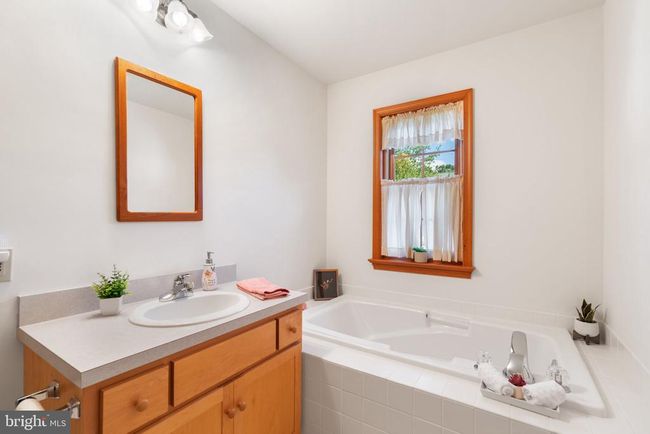 302 Steeplechase Dr, House other with 3 bedrooms, 2 bathrooms and null parking in ELVERSON PA | Image 12