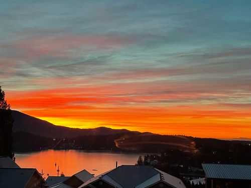 502 Spyglass Pl, Gibsons, BC, V0N1V9 | Card Image