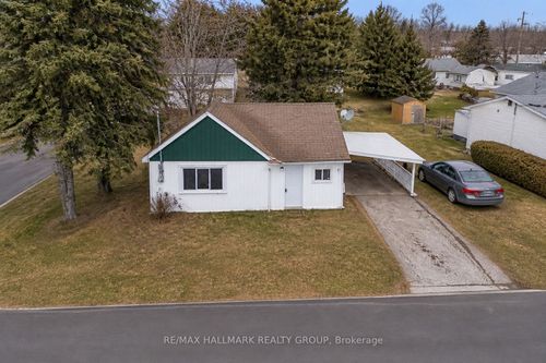 201 George St, Kemptville, ON, K0G1J0 | Card Image