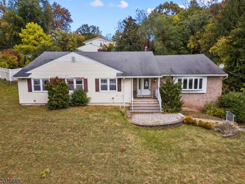 1524 Long Mdw, Mountainside, NJ, 07092-1715 | Card Image