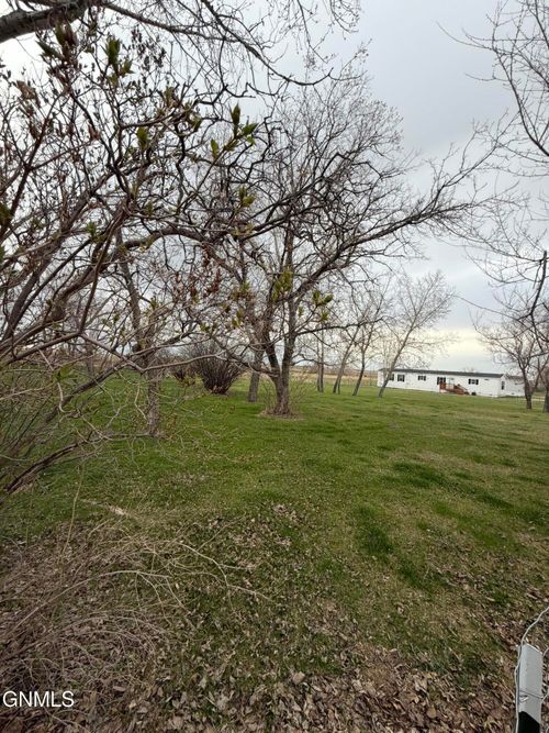 4 Lots On Pierce St, Noonan, ND, 58765-4017 | Card Image
