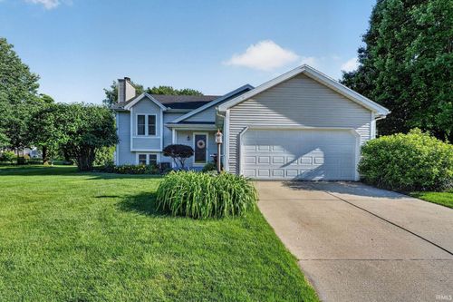 11664 Red Oak Drive, Granger, IN, 46530 | Card Image