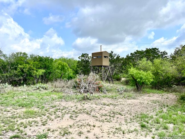 1155 Razor Ridge Rd, Home with 3 bedrooms, 2 bathrooms and null parking in Junction TX | Image 30