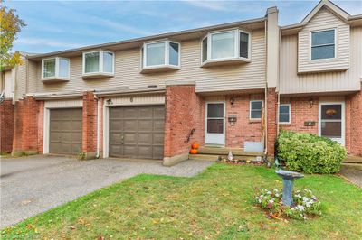 6 - 133 Sekura Cres, Townhouse with 3 bedrooms, 1 bathrooms and 2 parking in Cambridge ON | Image 1