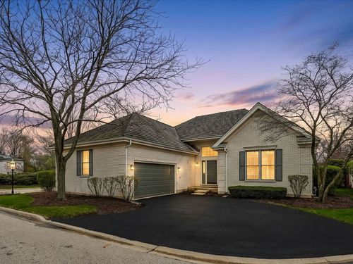 5 Middlesex Ct, Lincolnshire, IL, 60069-2112 | Card Image