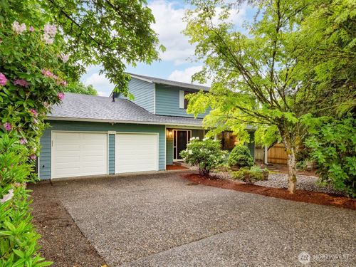20106 96th Ave Ne, Bothell, WA, 98011-2309 | Card Image