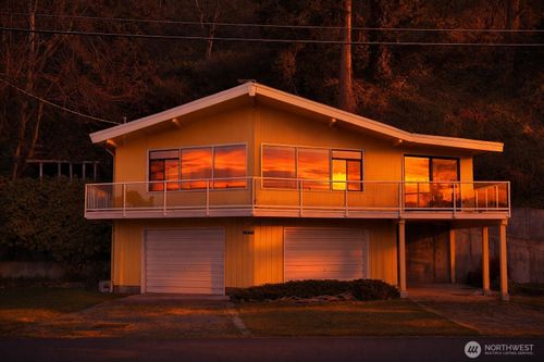 3545 Shell St, Greenbank, WA, 98253-9741 | Card Image