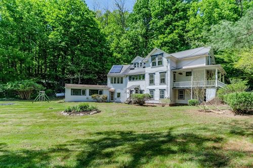 1 Chestnut Plain Rd, Whately, MA, 01093-7700 | Card Image