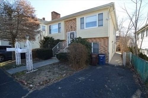 a-21A Mcclure St, Revere, MA, 02151-2716 | Card Image