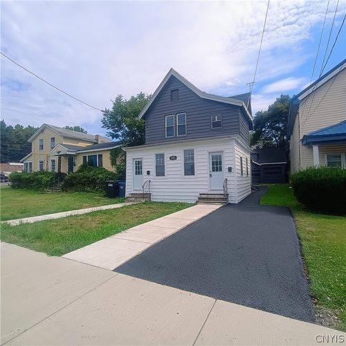 820 Milton Ave, Syracuse, NY, 13204-1618 | Card Image