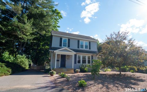 24 Drescher Rd, Manchester, CT, 06040-5523 | Card Image