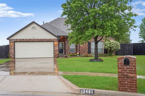 12481 E 130th St N, Collinsville, OK, 74021-3816 | Card Image