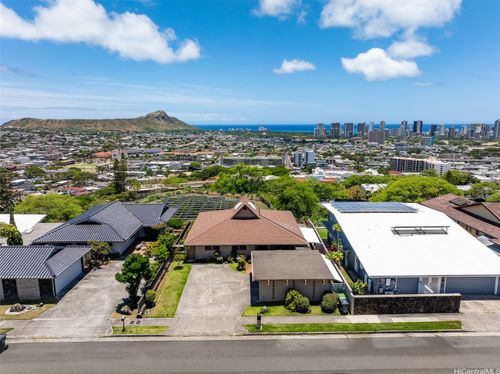 1485 Akeakamai St, Honolulu, HI, 96816-1801 | Card Image
