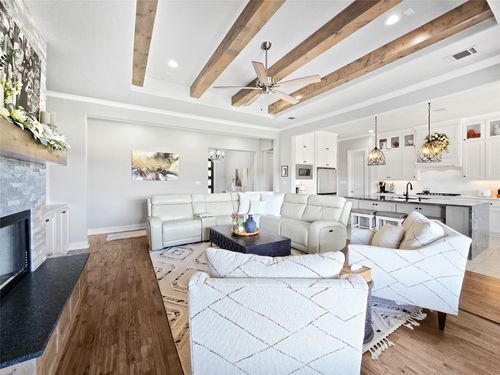 1008 Henry Way, Springtown, TX, 76082-6682 | Card Image