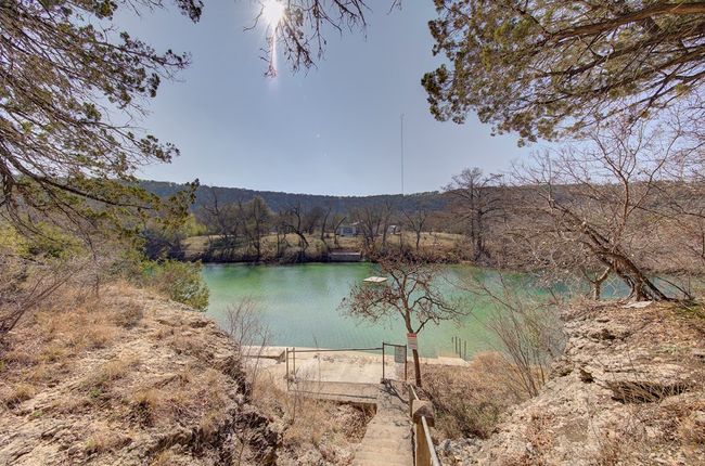 205 Cedar Cliff Loop, Home with 3 bedrooms, 2 bathrooms and 1 parking in Hunt TX | Image 44