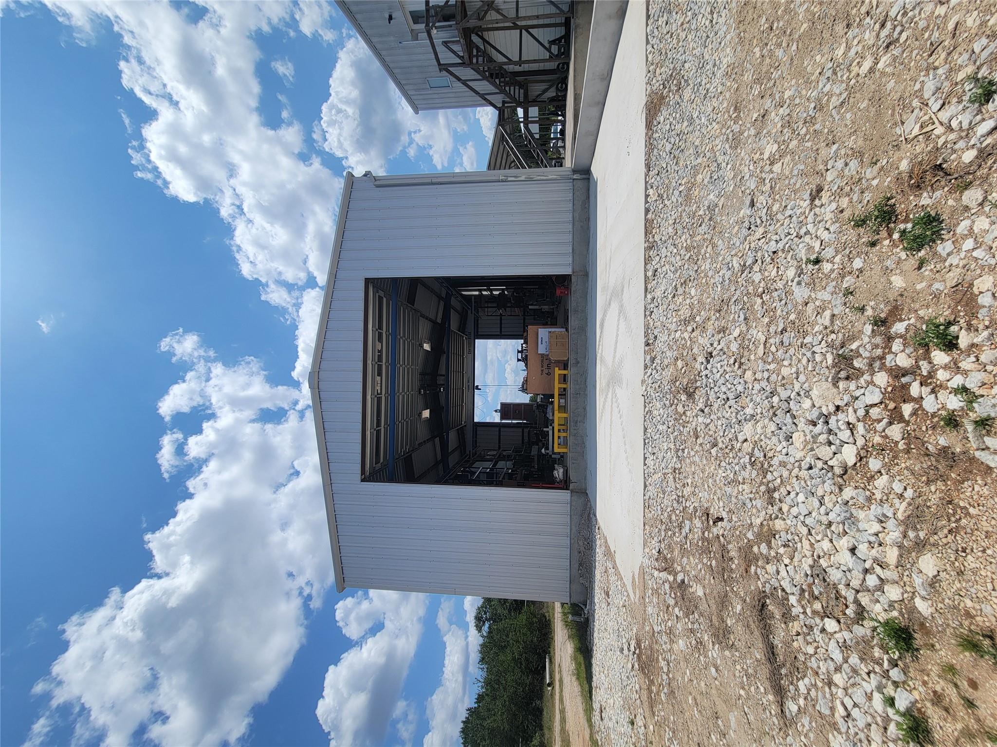 Commercial Lease in Blanco 4