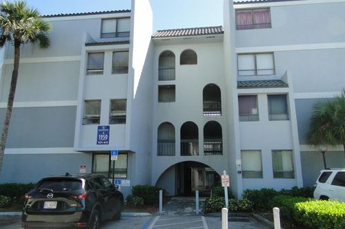 apt-108-1950 N Congress Ave, West Palm Beach, FL, 33401-1650 | Card Image