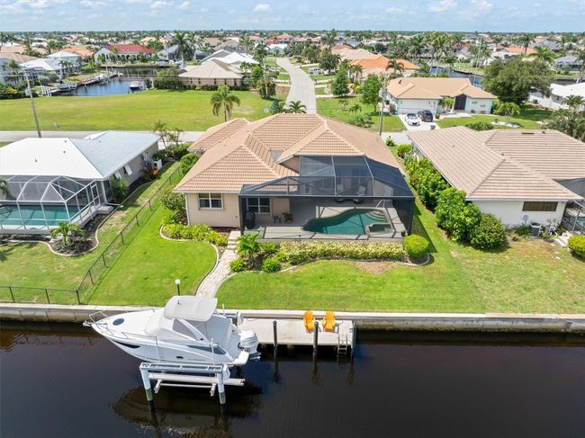 2224 Via Veneto Dr, House other with 3 bedrooms, 2 bathrooms and null parking in PUNTA GORDA FL | Image 48