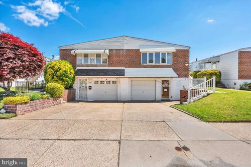 9825 Clark St, PHILADELPHIA, PA, 19115-2305 | Card Image