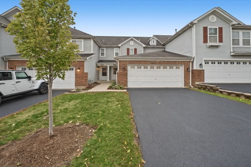 0-602 Grand Canyon Circle, Crystal Lake, IL, 60014 | Card Image