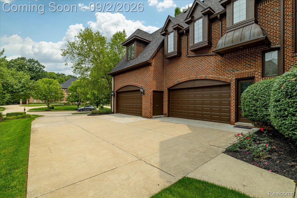 Residential in Novi 3