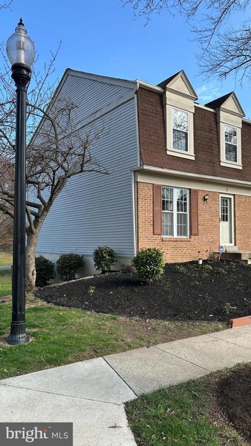 17 Habersham Ct, SILVER SPRING, MD, 20906-5756 | Card Image