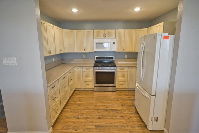 1709 County Road 441 D, House other with 3 bedrooms, 2 bathrooms and null parking in Brazoria TX | Image 20