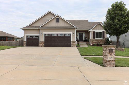 4059 Taneil Dr, Manhattan, KS, 66502-8814 | Card Image