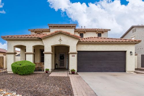 3266 E Isaiah Ct, Gilbert, AZ, 85298-9182 | Card Image