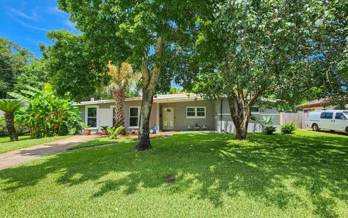 320 Stacy Cir Ne, Fort Walton Beach, FL, 32548-5123 | Card Image