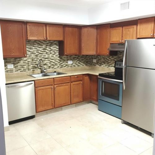 812-3680 N 56th Ave, Hollywood, FL, 33021-2275 | Card Image