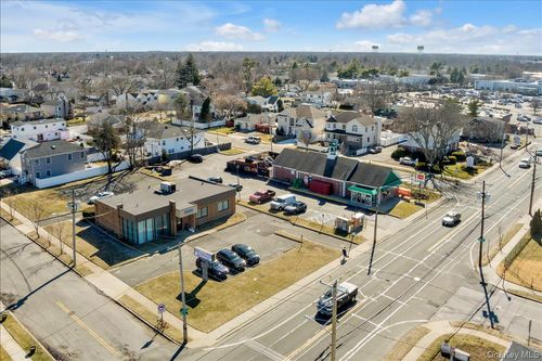 1620 Front St, East Meadow, NY, 11554-2349 | Card Image