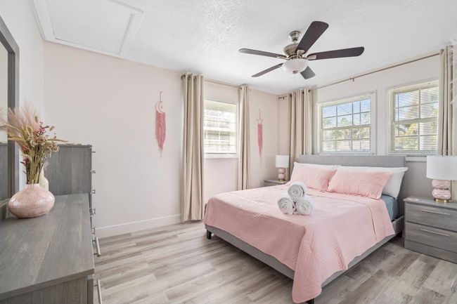 4311 123 Rd St W, House other with 4 bedrooms, 2 bathrooms and null parking in CORTEZ FL | Image 4