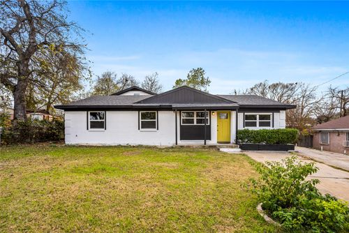 3924 Ambrose Dr, Dallas, TX, 75241-5203 | Card Image