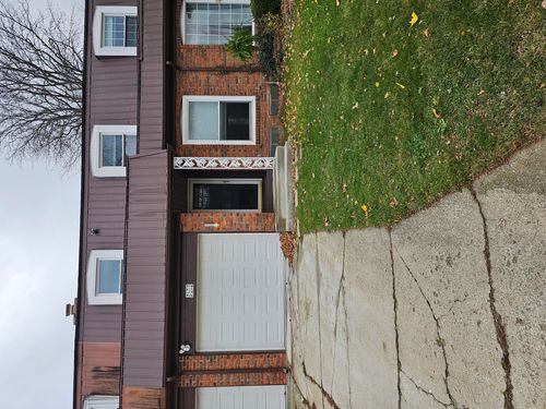 1837 Willowbrook Circle, Flint, MI, 48507 | Card Image