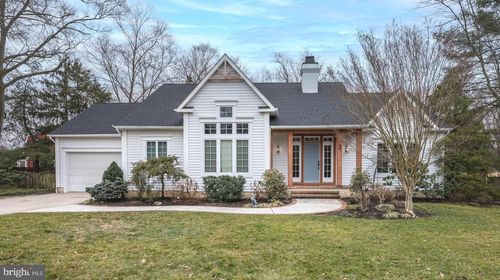 3 Schoolhouse Dr, MEDFORD, NJ, 08055-9218 | Card Image