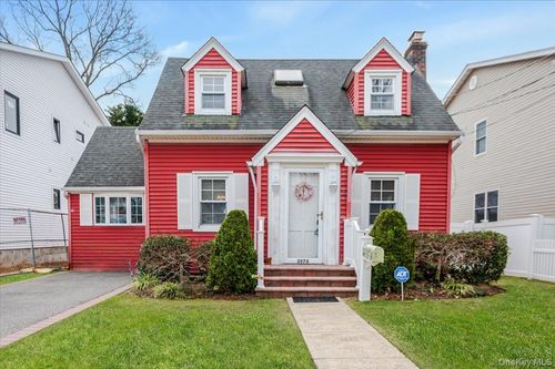 3978 William Street, Hempstead, NY, 11783 | Card Image